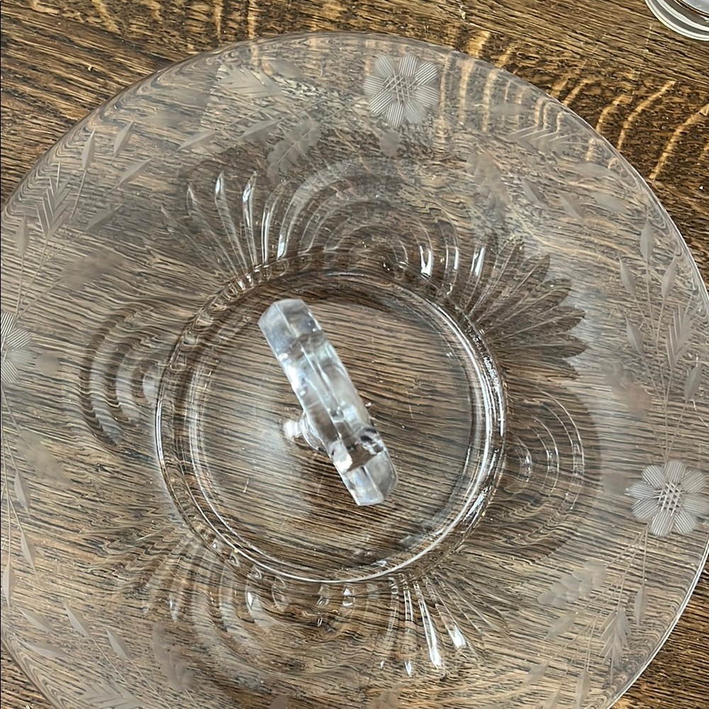 Elegant Clear Glass Serving Platter